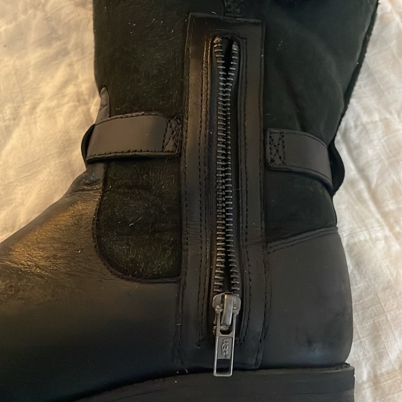 Ugg Pernille boot EUC hard to find black:Make offer! - Picture 12 of 12